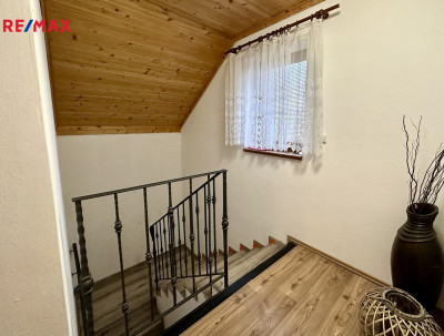 Prodej rodinného domu, 110 m2, Chyňava