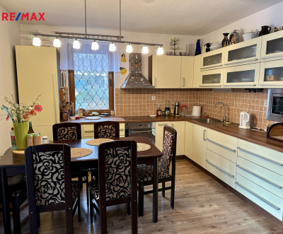 Prodej rodinného domu, 110 m2, Chyňava