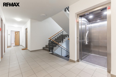 Pronájem bytu 2+kk, 55 m2, Praha