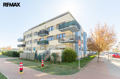 Pronájem bytu 2+kk, 55 m2, Praha