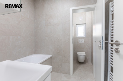 Prodej rodinného domu, 110 m2, Řevnice