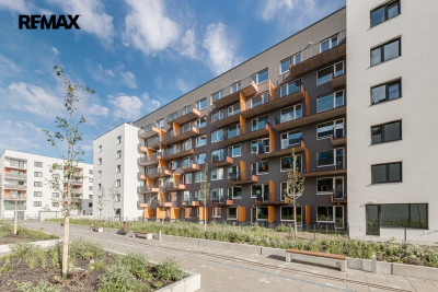 Pronájem bytu 1+kk, 31,6 m2, Praha