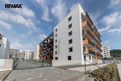 Pronájem bytu 1+kk, 31,6 m2, Praha