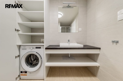 Pronájem bytu 1+kk, 31,6 m2, Praha