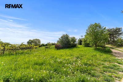 Prodej pozemku pro bydlení, 950 m2, Mořina