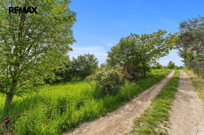 Prodej pozemku pro bydlení, 950 m2, Mořina