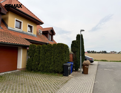 Pronájem bytu 2+kk, 45 m2, Jesenice