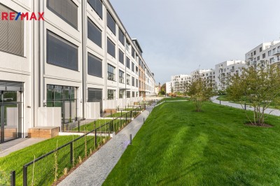 Pronájem prostoru kanceláří, 141 m2, Praha