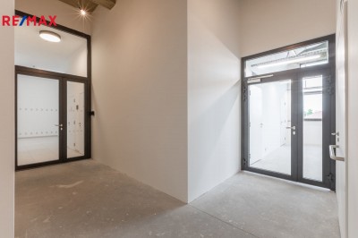 Pronájem prostoru kanceláří, 141 m2, Praha