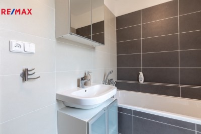 Prodej bytu 3+kk, 91 m2, Klíčany
