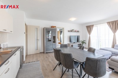 Prodej bytu 3+kk, 91 m2, Klíčany