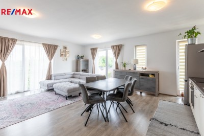 Prodej bytu 3+kk, 91 m2, Klíčany