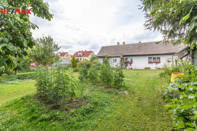 Prodej pozemku pro bydlení, 1063 m2, Kosoř