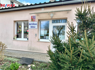 Prodej bytu 3+kk, 99,18 m2, Svémyslice