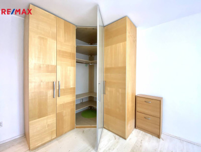 Pronájem bytu 2+kk, 52 m2, Praha