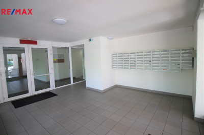 Pronájem bytu 2+kk, 50 m2, Praha