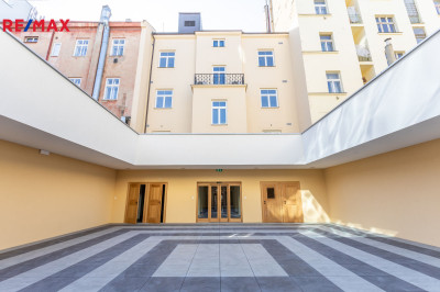 Pronájem bytu 2+kk, 42,58 m2, Praha