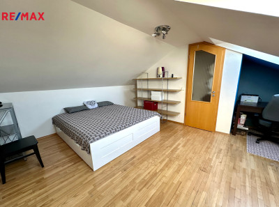 Prodej bytu 4+kk, 109 m2, Dolní Břežany