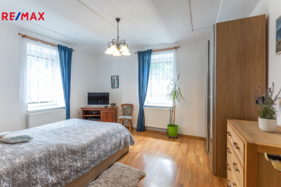 Prodej rodinného domu, 200 m2, Bezděkov