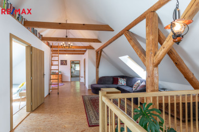 Prodej rodinného domu, 200 m2, Bezděkov
