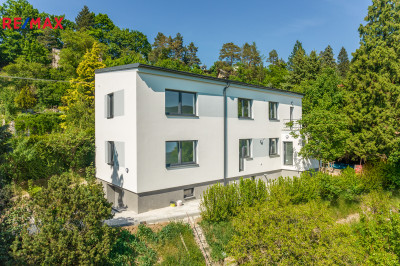 Prodej bytu 3+kk, 77 m2, Lety