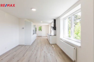 Prodej bytu 3+kk, 77 m2, Lety