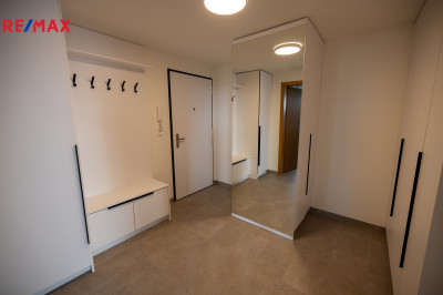 Pronájem bytu 2+kk, 62 m2, Praha