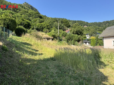 Prodej pozemku pro bydlení, 907 m2, Ústí nad Labem