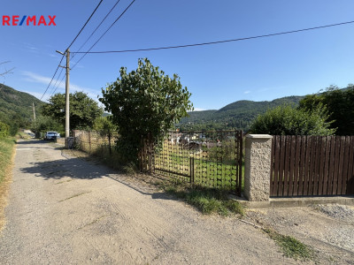 Prodej pozemku pro bydlení, 907 m2, Ústí nad Labem