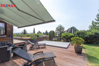 Prodej rodinného domu, 301 m2, Beroun