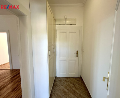 Prodej bytu 2+1, 57 m2, Praha