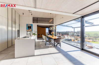 Prodej rodinného domu, 276 m2, Praha