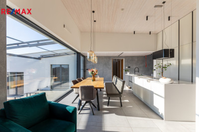 Prodej rodinného domu, 276 m2, Praha