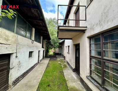 Prodej rodinného domu, 221 m2, Bobnice