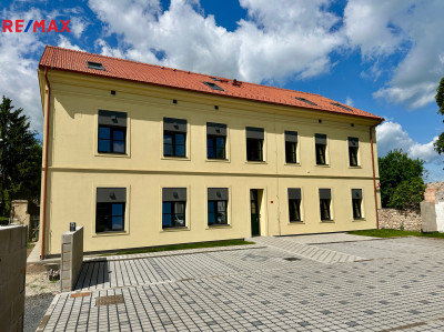 Prodej bytu 4+kk, 99,18 m2, Svémyslice