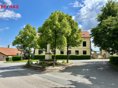 Prodej bytu 4+kk, 99,18 m2, Svémyslice