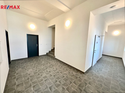 Prodej bytu 4+kk, 99,18 m2, Svémyslice