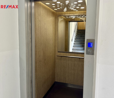 Prodej činžovního domu, 736 m2, Praha