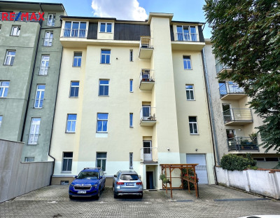 Prodej činžovního domu, 736 m2, Praha