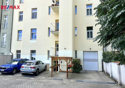 Prodej činžovního domu, 736 m2, Praha