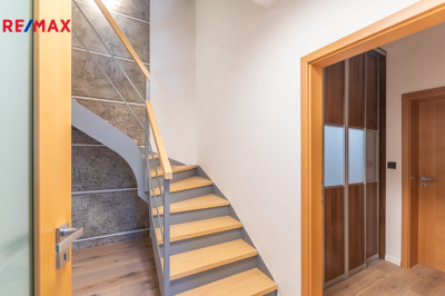 Prodej rodinného domu, 230 m2, Praha