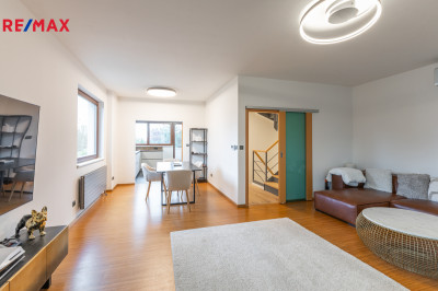 Prodej rodinného domu, 230 m2, Praha