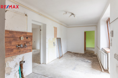 Prodej rodinného domu, 287 m2, Hostomice