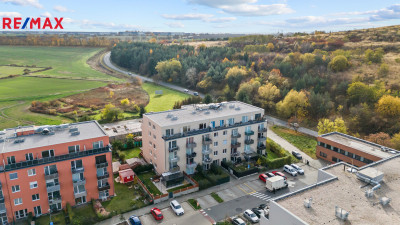 Prodej bytu 1+kk, 32 m2, Hostivice