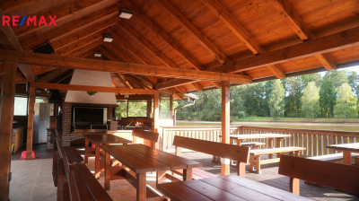 Prodej rodinného domu, 830 m2, Suchdol nad Lužnicí