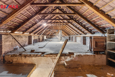 Prodej rodinného domu, 205 m2, Týnec nad Labem