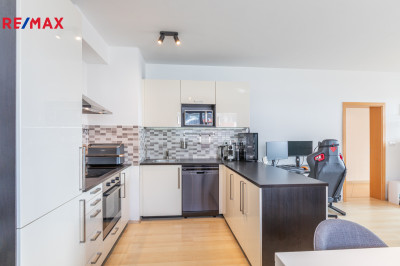 Prodej bytu 3+kk, 83 m2, Praha