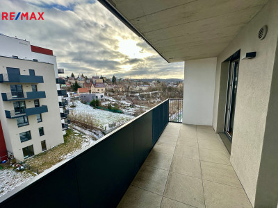 Pronájem bytu 1+kk, 38,3 m2, Praha