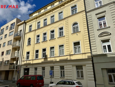 Prodej činžovního domu, 736 m2, Praha