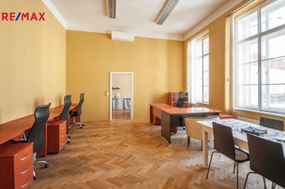 Pronájem prostoru kanceláří, 76,7 m2, Praha